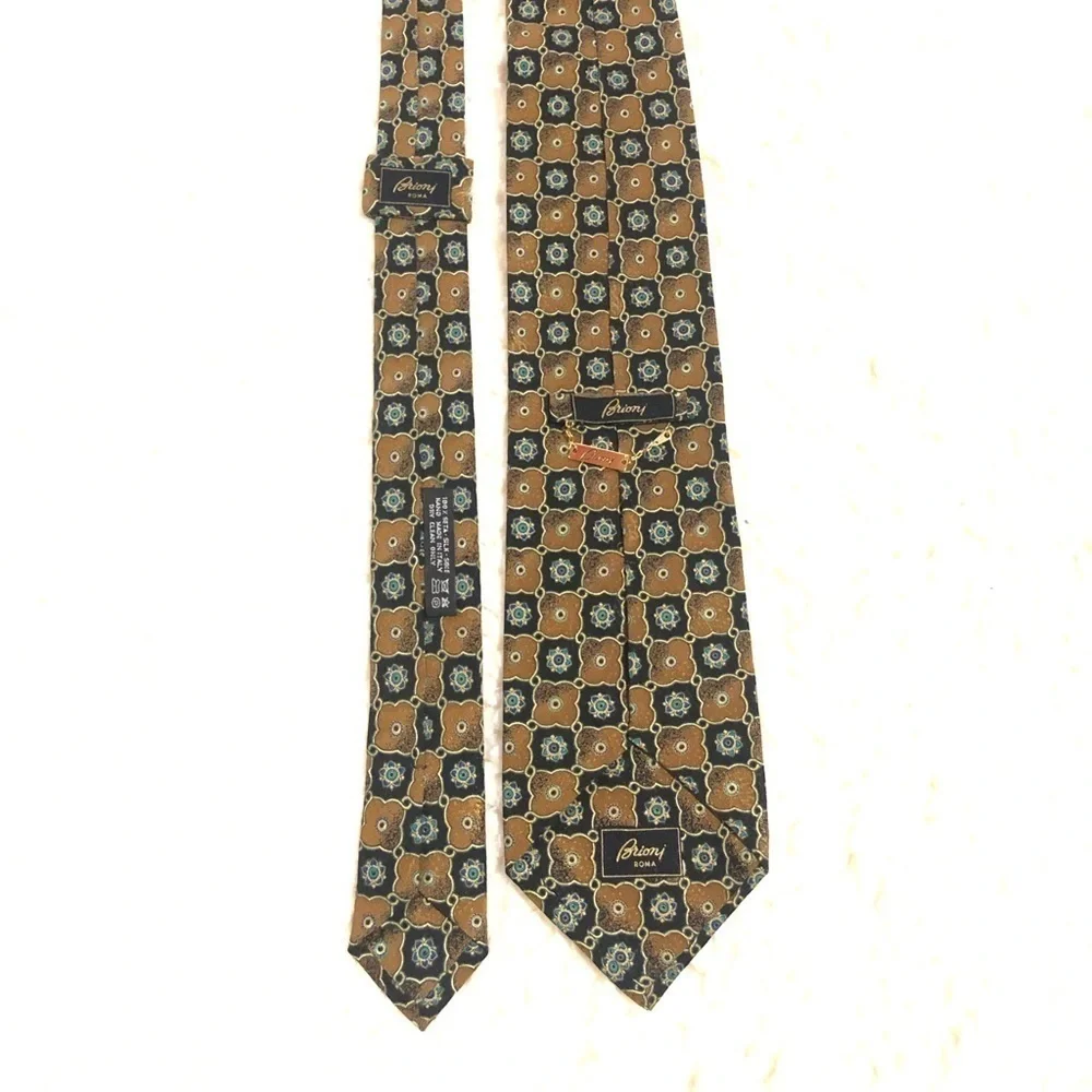 Bríoni Roma tie men’s